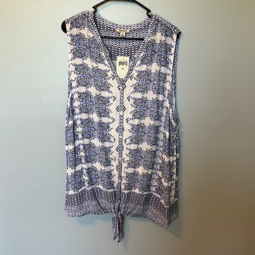 Lucky Brand blue and white button down sleeveless shirt